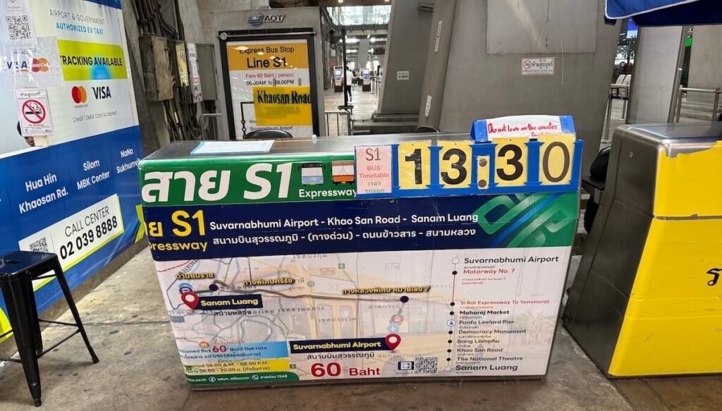 S1 Bus counter for the S1 BKK to Khao San Road
