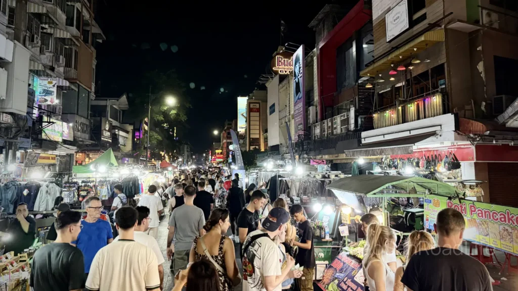 Khao San Road life - Bangkok - Thailand - where to stay near Khao San Road